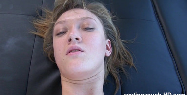 CastingCouch-HD Porn Amateur lady showing her professional fuck skillz