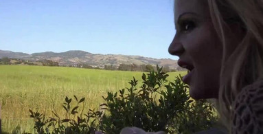 Kelly Madison is wet while having outdoors sex