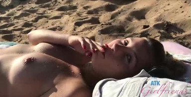 Carolina Sweets having a summer vacation and gets nude on the beach