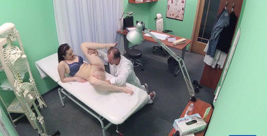 FakeHospital - Double cumshot for petite Russian