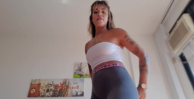 Hot legging pants pounded in all sweaty pussy after the gym