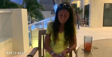 Russian whore sucks and fucks with a foreigner at the hotel for cash