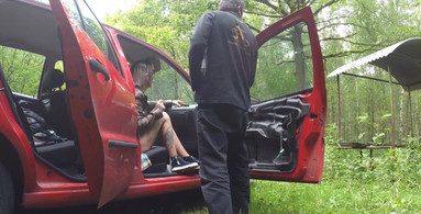 Car sex in a public parc - Free cut Version